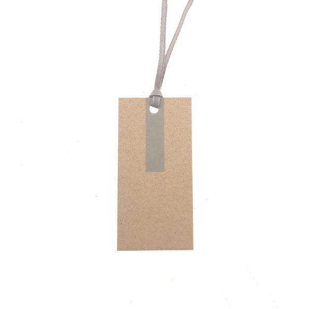 Hangtags with coloured ribbon