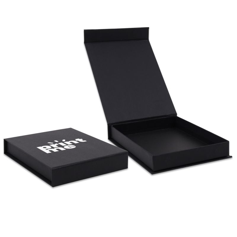 Gift boxes with magnetic closure